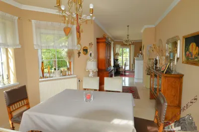 6-Zimmer-Haus kaufen in Neunkirchen – 200 m², € 849.000 – Bild 10 von 45