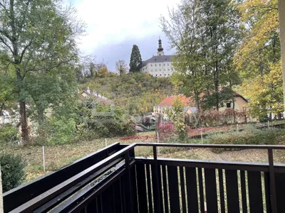 2-Zimmer-Wohnung kaufen in Neunkirchen – 64 m², € 133.000 – Bild 1 von 16