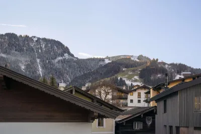 5-Zimmer-Wohnung kaufen in Kitzbühel – 216 m², € 3.600.000 – Bild 18 von 19