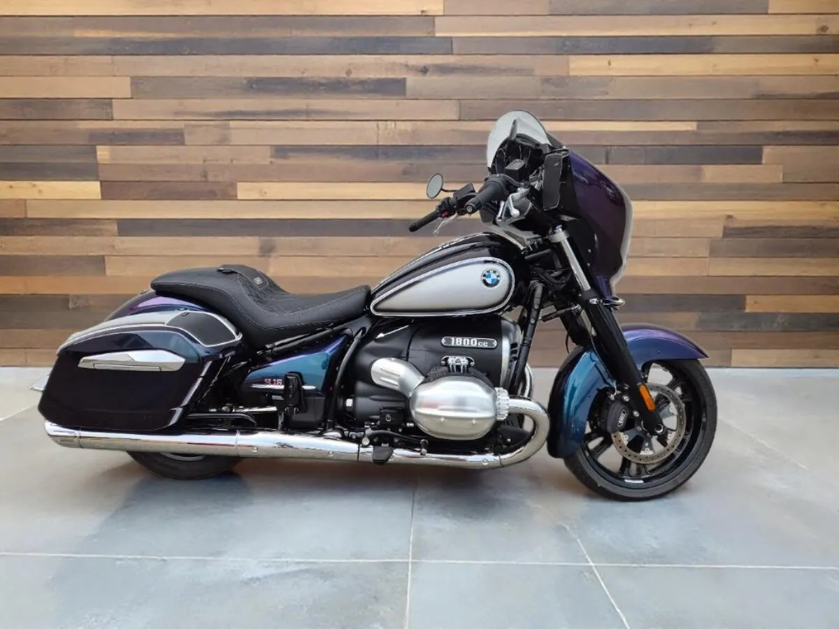 BMW R 18