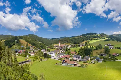 2-Zimmer-Wohnung mieten in Feldkirchen – 85 m², € 848