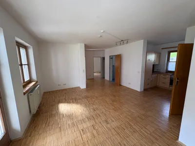 2-Zimmer-Wohnung mieten in Feldkirchen – 85 m², € 848 – Bild 3 von 9