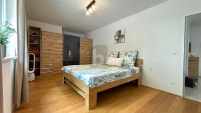 3-Zimmer-Wohnung mieten in Wiener Neustadt – 89 m², € 1.098 – Bild 3 von 6