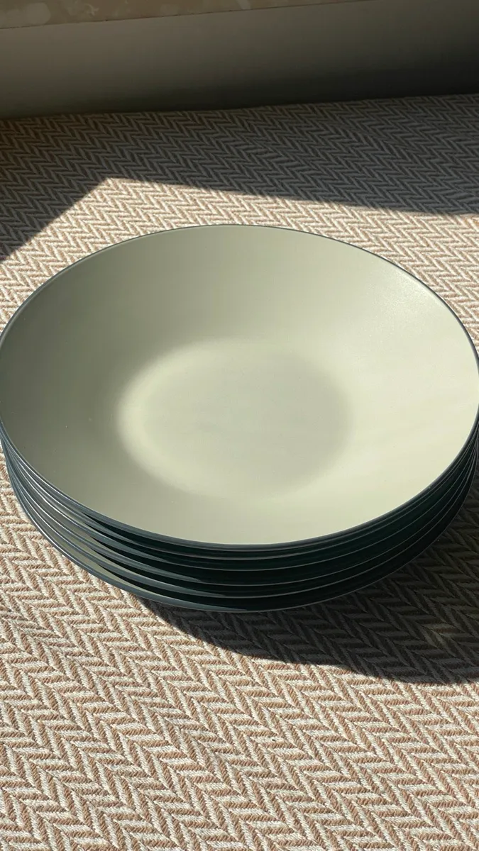 IKEA Pasta Teller, € 10,- (6020 Innsbruck)