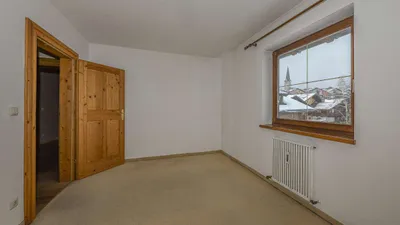 3-Zimmer-Wohnung mieten in Kitzbühel – 75 m², € 2.110 – Bild 10 von 12