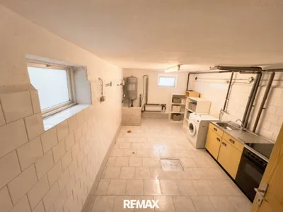 9-Zimmer-Haus kaufen in Linz Land – 334 m², € 479.000 – Bild 22 von 24