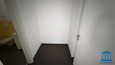 1-Zimmer-Gewerbeimmobilie mieten in Wiener Neustadt – 88 m², € 926 – Bild 6 von 16
