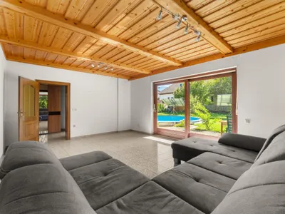 6-Zimmer-Haus kaufen in Klagenfurt Land – 313 m², € 359.000 – Bild 6 von 19