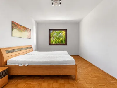6-Zimmer-Haus kaufen in Klagenfurt Land – 313 m², € 359.000 – Bild 7 von 19