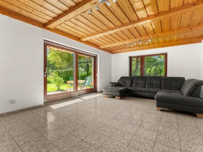 6-Zimmer-Haus kaufen in Klagenfurt Land – 313 m², € 359.000 – Bild 5 von 19
