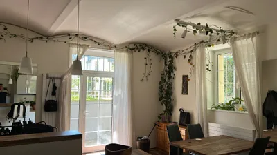 Singlewohnung in Jugendstilvilla in Grün-/ Ruhelage – Bild 2