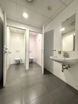 Gewerbeimmobilie mieten in Wien – 566 m², € 12.961 – Bild 34 von 38