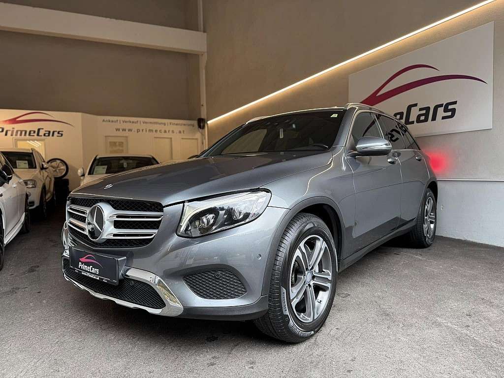 Mercedes-Benz GLC-Klasse GLC 250d 4MATIC Aut./LUFTFAHRWRK/LED/LENKRADHEI... SUV / Geländewagen