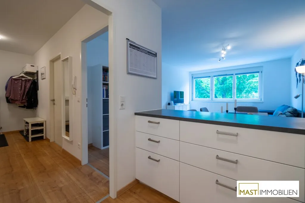 Wunderschön und optimal aufgeteilte 2 Zimmer Wohnung im 21. Wiener Bezirk mit Grünblick - Ansicht 3