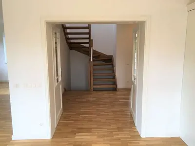 8-Zimmer-Gewerbeimmobilie mieten in Baden – 220 m², € 2.750 – Bild 29 von 47