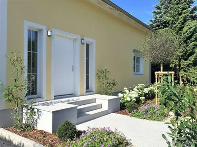 8-Zimmer-Gewerbeimmobilie mieten in Baden – 220 m², € 2.750 – Bild 43 von 47