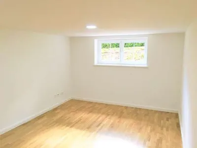 8-Zimmer-Gewerbeimmobilie mieten in Baden – 220 m², € 2.750 – Bild 25 von 47