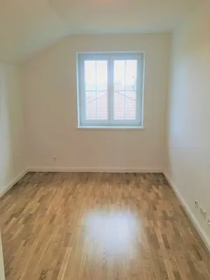 8-Zimmer-Gewerbeimmobilie mieten in Baden – 220 m², € 2.750 – Bild 19 von 47