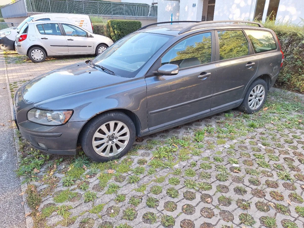 Volvo V50