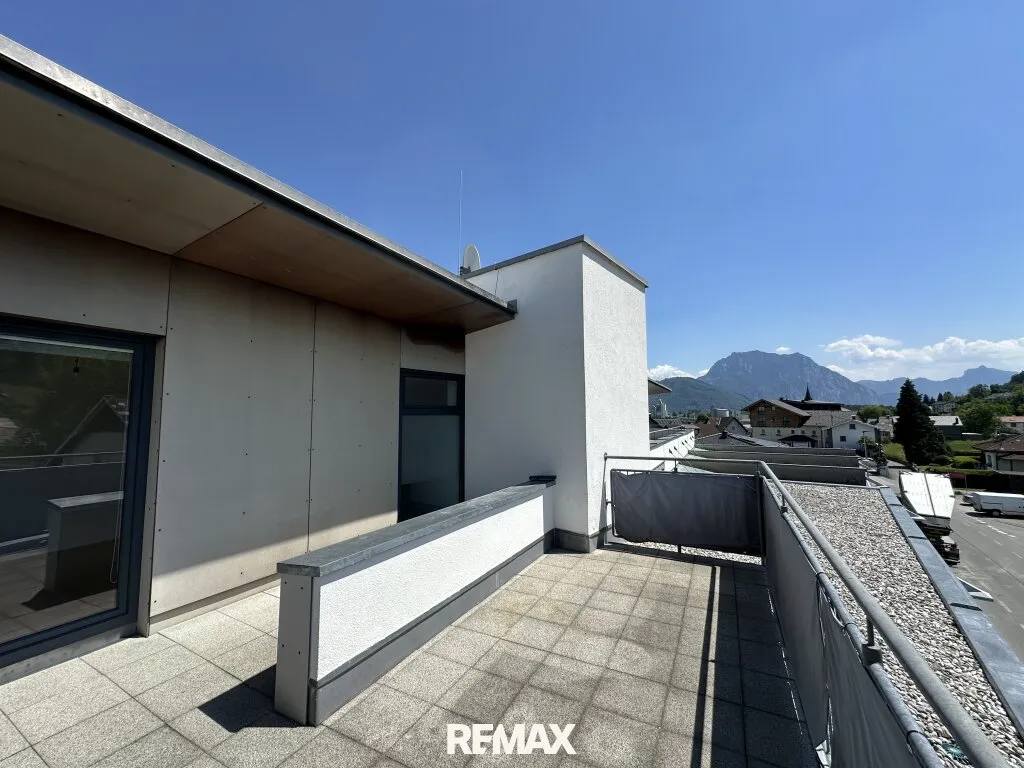 moderne Dachgeschoss-Wohnung in Pinsdorf - Ansicht 2