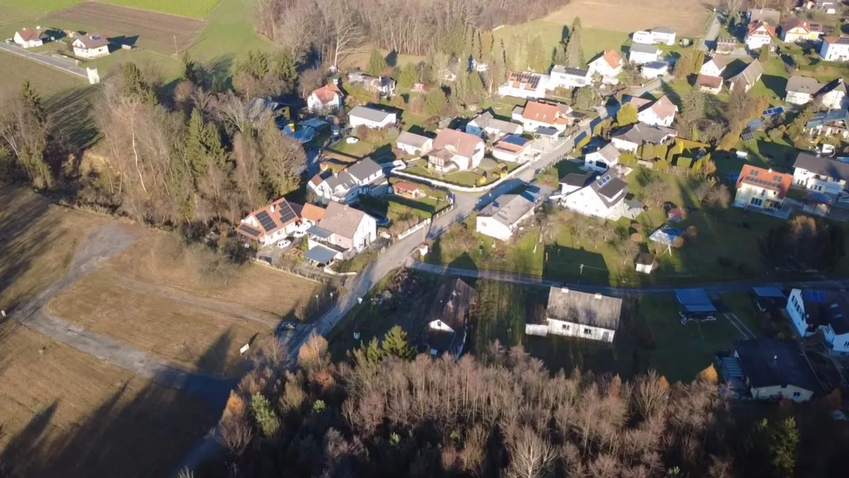 Hausmannstätten: Traumgrundstück in absoluter Ruhelage mit ausbaufähigem Haus – pohled 2