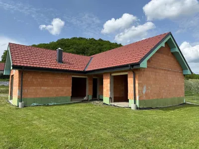 4-Zimmer-Haus kaufen in Südoststeiermark – 139 m² – Bild 2 von 2