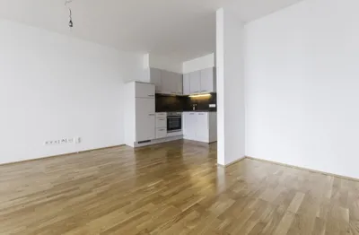 1-Zimmer-Wohnung mieten in Klagenfurt – 46,7 m², € 702 – Bild 6 von 9