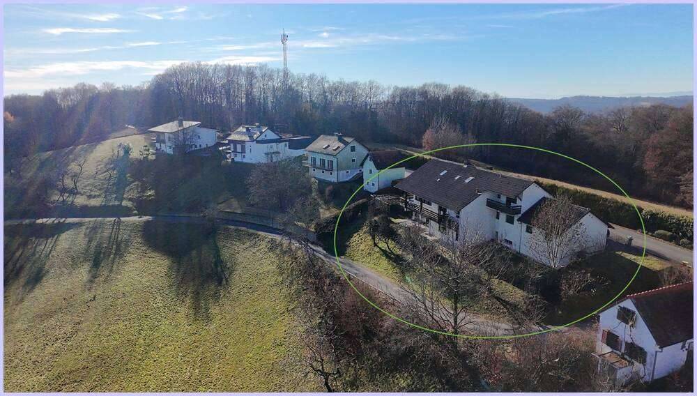Lage Lage Lage! Geräumiges Wohnhaus mit Traumblick im südoststeirischen Hügelland. Großzügig, sonnig - Ansicht 2