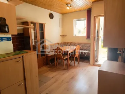2-Zimmer-Haus kaufen in Hollabrunn – 80 m², € 75.000 – Bild 2 von 9