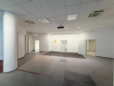 9-Zimmer-Gewerbeimmobilie mieten in Wien – 292 m², € 6.850 – Bild 3 von 13