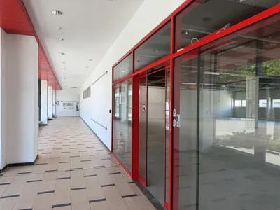 Gewerbeimmobilie kaufen in Wiener Neustadt – 3 140 m² – Bild 2 von 11