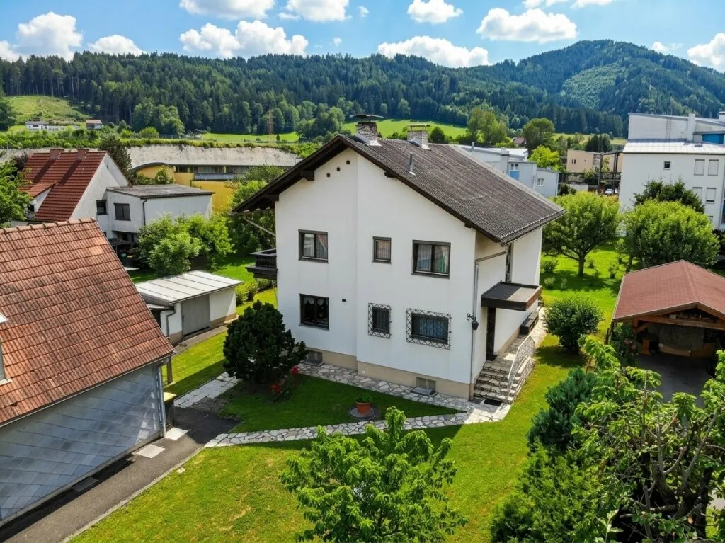 Großzügiges Wohnhaus mit Zweitgebäude auf großem Grundstück in Top-Lage von Bruck an der Mur - Ansicht 3