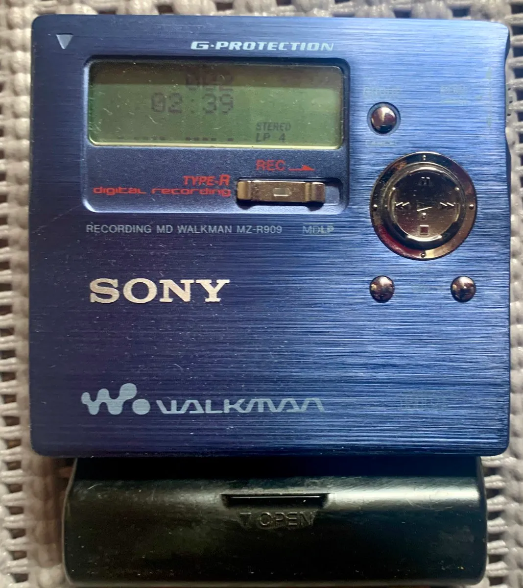 Used Sony MZ-R909 Minidisc players for Sale | HifiShark.com