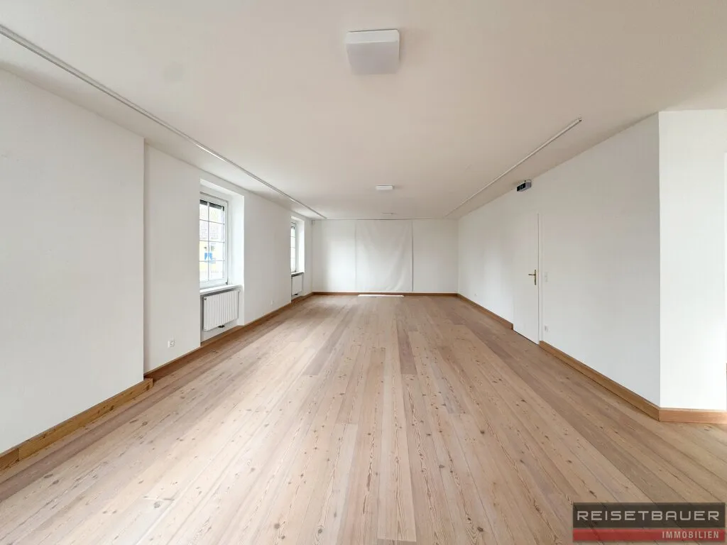 Modernes Büro im Ortszentrum von Kirchberg-Thening - Ansicht 3