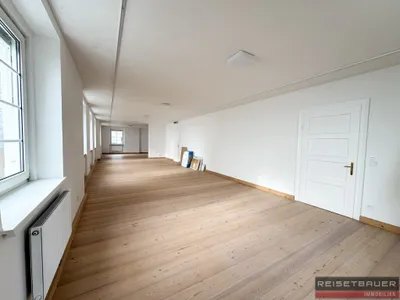 2-Zimmer-Gewerbeimmobilie mieten in Linz Land – 145 m², € 1.610 – Bild 4 von 11