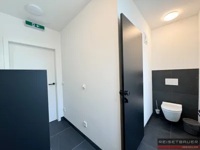 2-Zimmer-Gewerbeimmobilie mieten in Linz Land – 145 m², € 1.610 – Bild 8 von 11