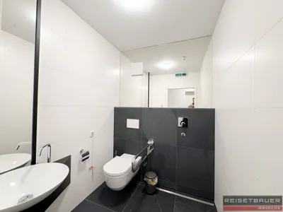 2-Zimmer-Gewerbeimmobilie mieten in Linz Land – 145 m², € 1.610 – Bild 9 von 11
