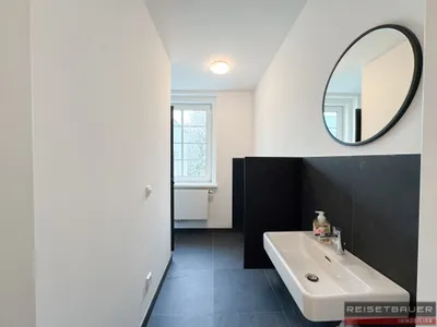 2-Zimmer-Gewerbeimmobilie mieten in Linz Land – 145 m², € 1.610 – Bild 7 von 11