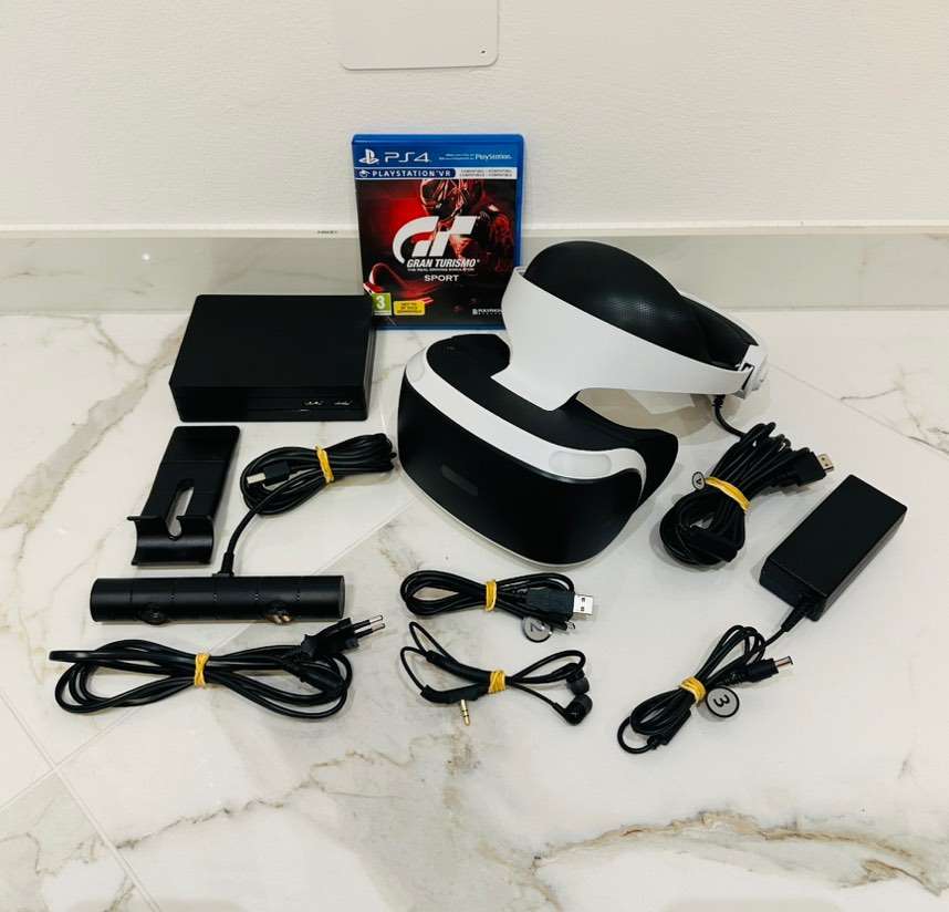 PS4 Pro + PSVR Brille + 13 Spiele + popular viel Zubehör