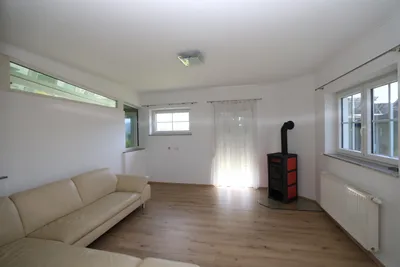 3-Zimmer-Gewerbeimmobilie mieten in Sankt Veit an der Glan – 185 m², € 1.850 – Bild 7 von 17