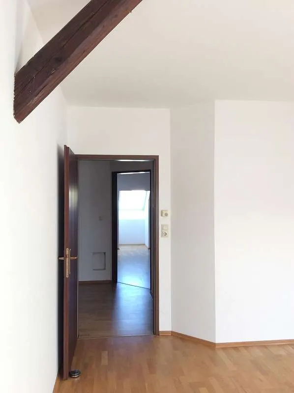 moderne, charmante DG-Wohnung in St. Leonhard - Ansicht 2