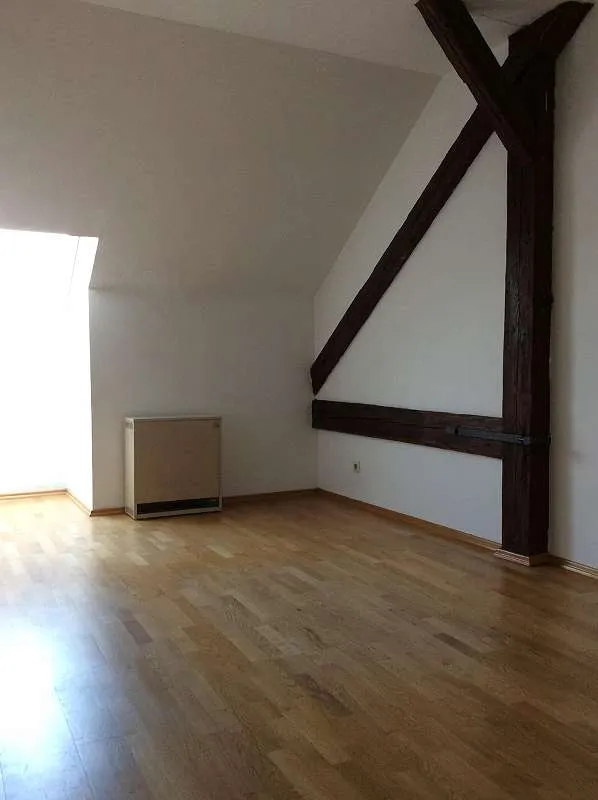 moderne, charmante DG-Wohnung in St. Leonhard - Ansicht 3