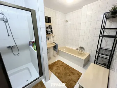 6-Zimmer-Haus kaufen in Neunkirchen – 254 m², € 439.000 – Bild 15 von 37