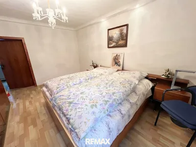 6-Zimmer-Haus kaufen in Neunkirchen – 254 m², € 439.000 – Bild 8 von 37