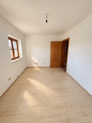 7-Zimmer-Haus mieten in Tulln – 140 m², € 2.790 – Bild 8 von 21