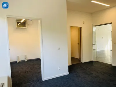 4-Zimmer-Gewerbeimmobilie kaufen in Wels – 85 m², € 229.000 – Bild 12 von 13