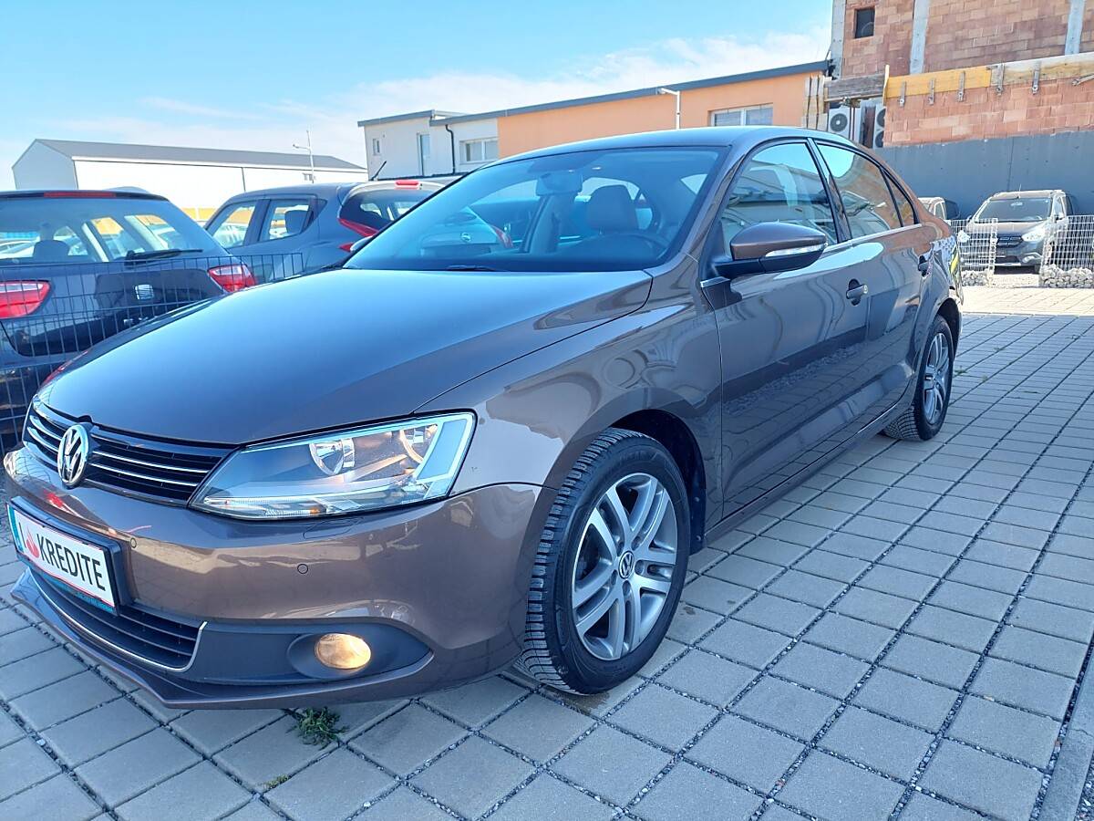 VW Jetta Highline 1,6 TDI BMT DPF sofort Kredit
