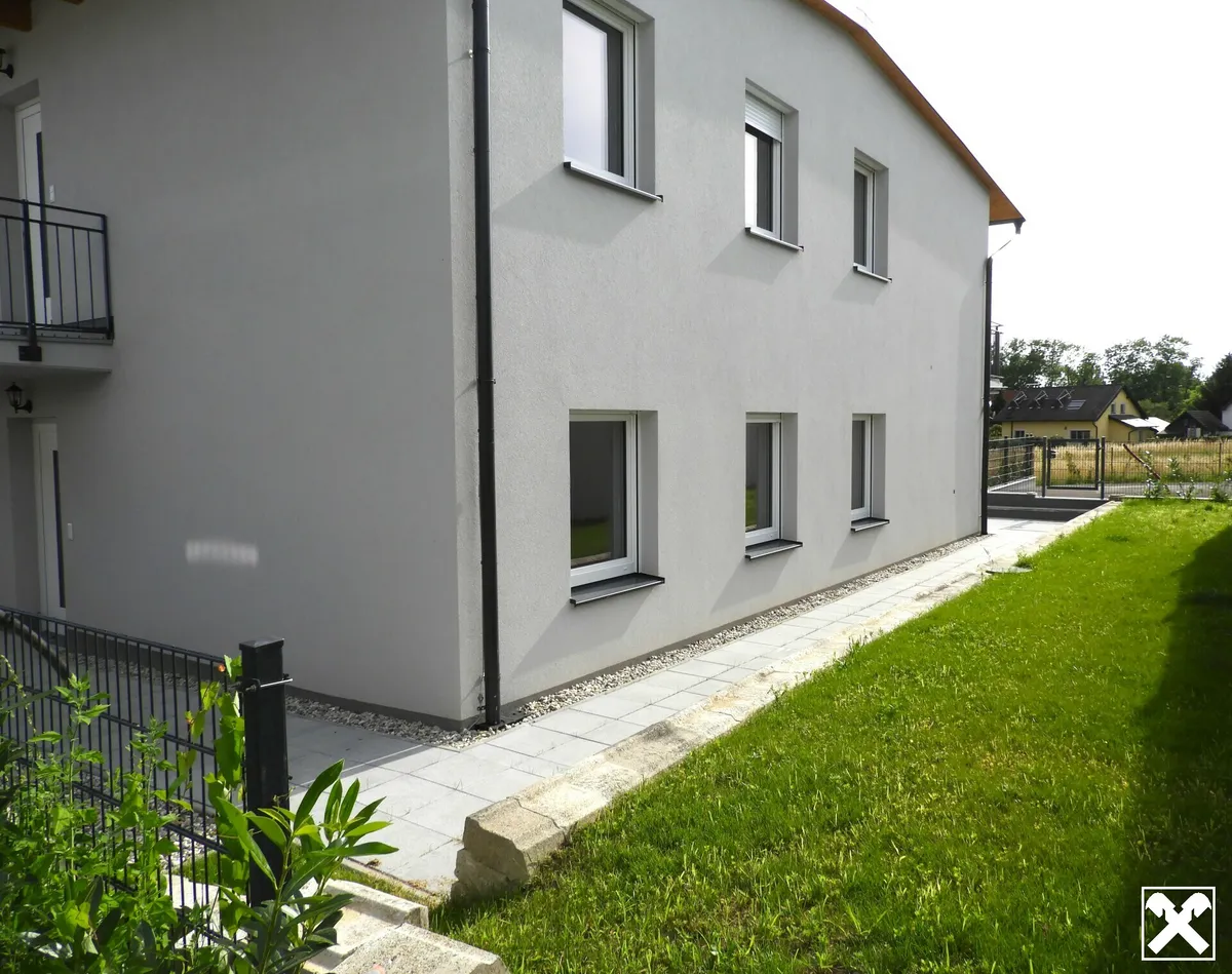 NEUBAU ERSTBEZUG - Eigentum im Mehrparteienhaus, mit Gartenanteil - Sofortbezug - Ansicht 2