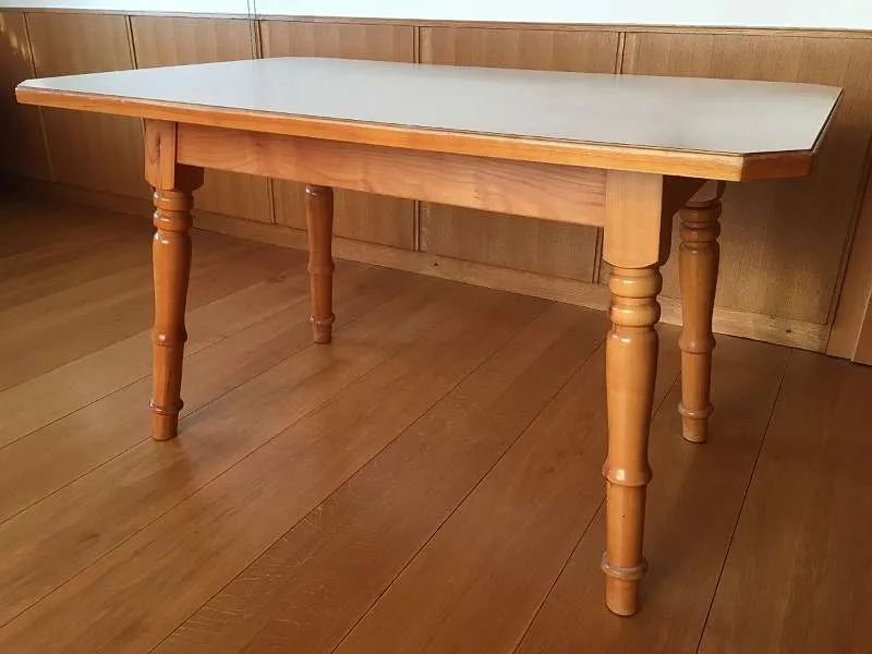 Küchentisch gebraucht, € 180,- (9620 Hermagor-Pressegger See)