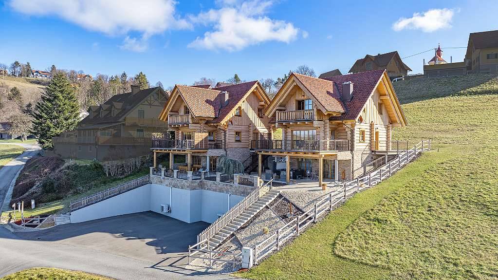 Blockhaus-Chalet A mit traumhaftem Ausblick in idyllischer Ruhelage - Ansicht 2